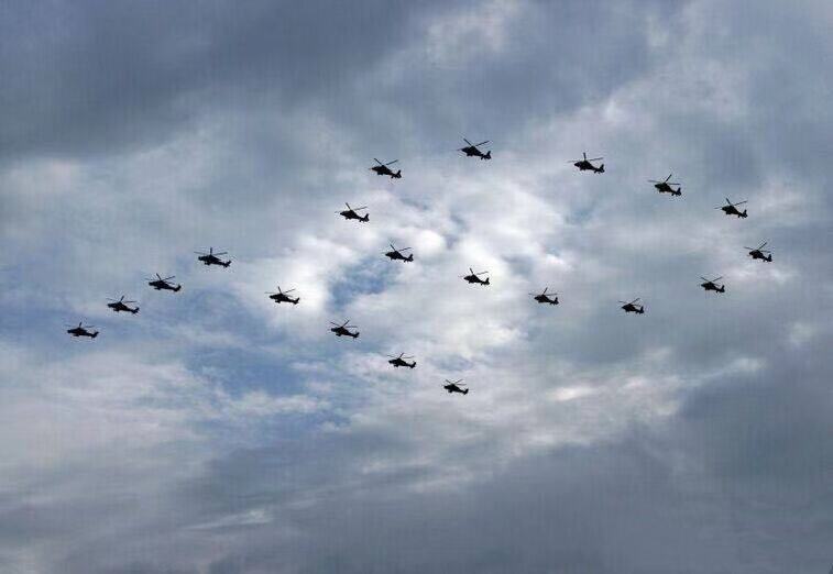 水泥磨輥廠家|看了又看！慶祝新中國成立70周年大會(huì)|閱兵式